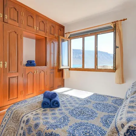 Flor Tres Apartment Caleta de Sebo